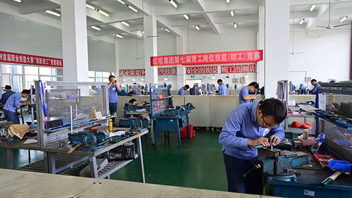 楚雄卷煙廠邁出產(chǎn)業(yè)工人隊伍建設堅實步伐